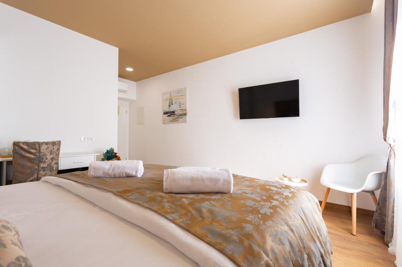 Luxury Rooms Fetivi 스플리트 외부 사진