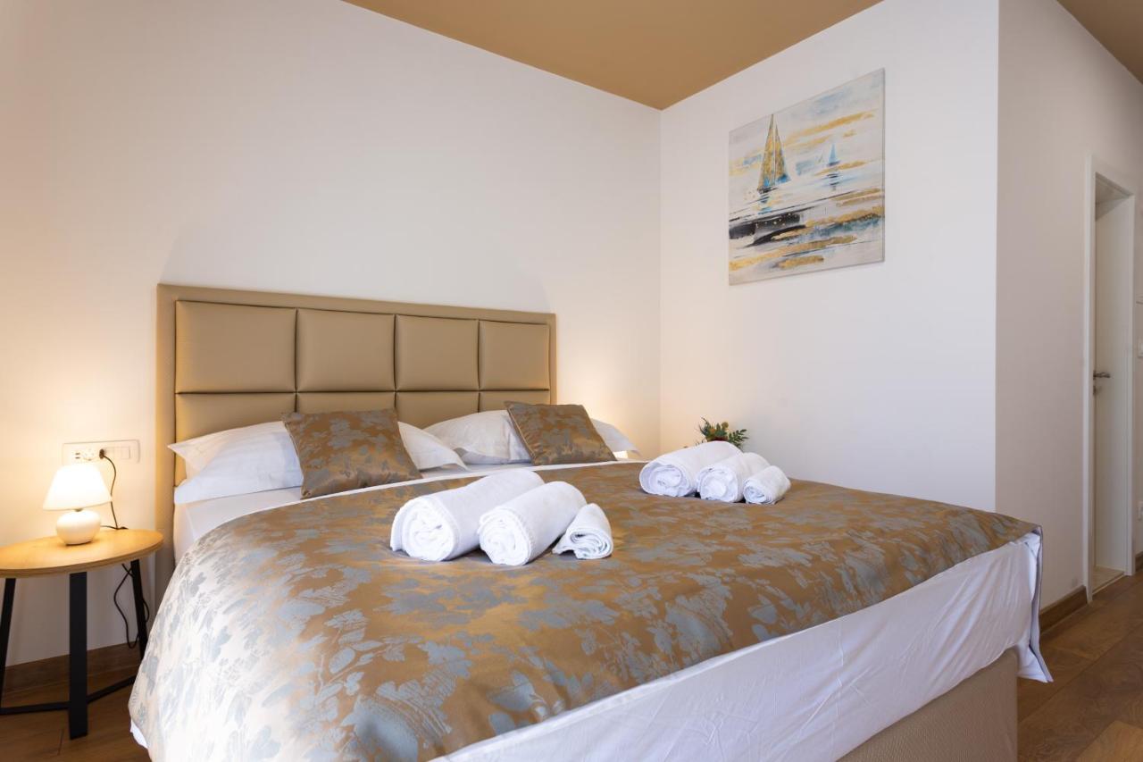 Luxury Rooms Fetivi 스플리트 외부 사진